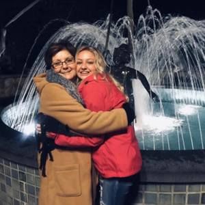 Meet your Posher, Jena